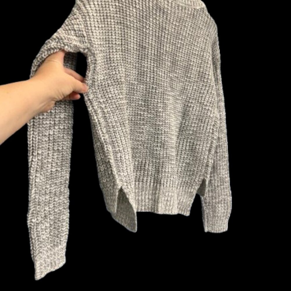 NWT Forever 21 Gray Women's Sweater Size Small - Picture 7 of 7